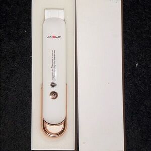 New VANELC Foldable Handheld UV Light Sanitizer Wand (99.99% Efficiency)